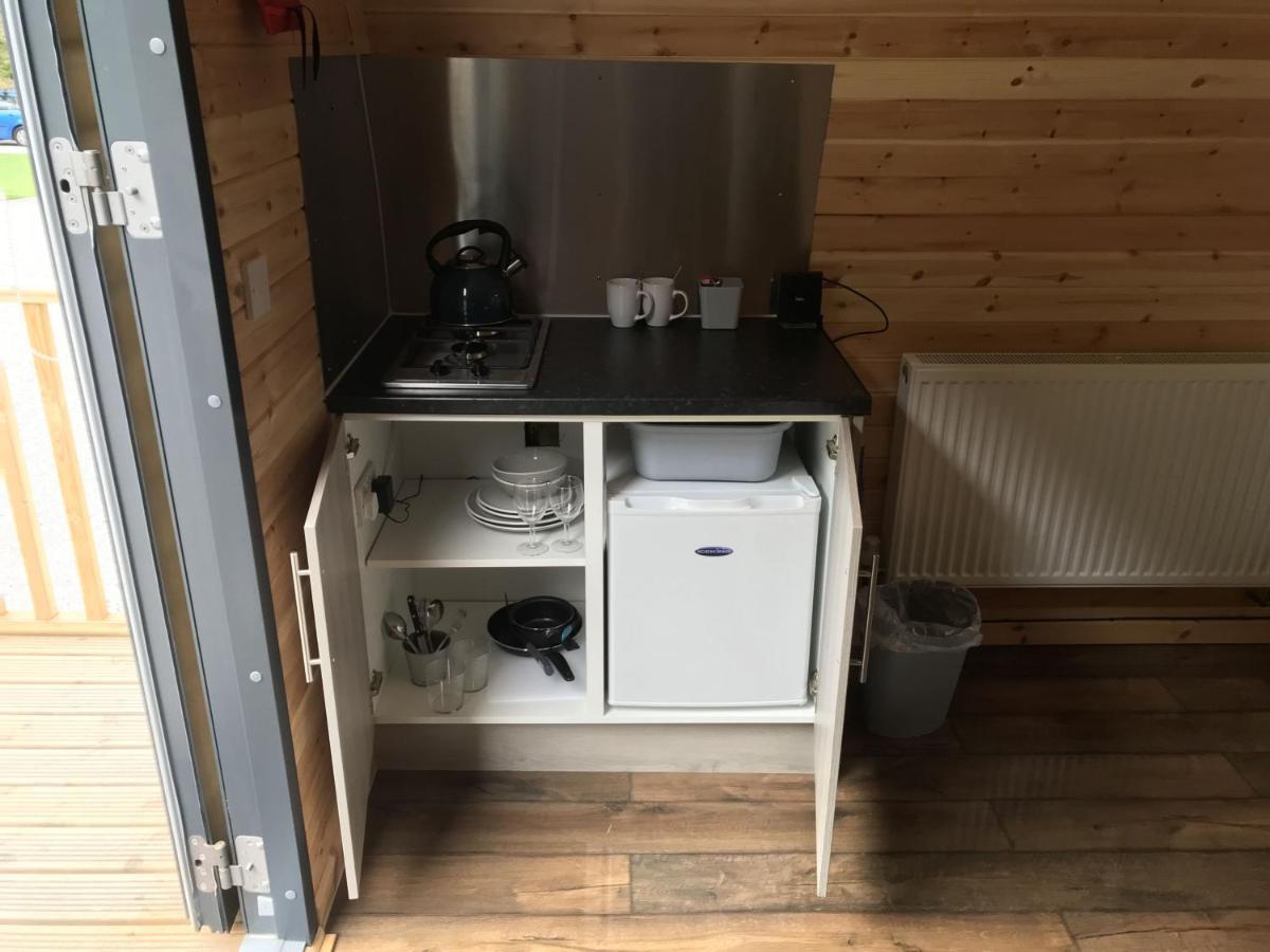 Villa Earth Pod 2 Pet Friendly à Neath Extérieur photo
